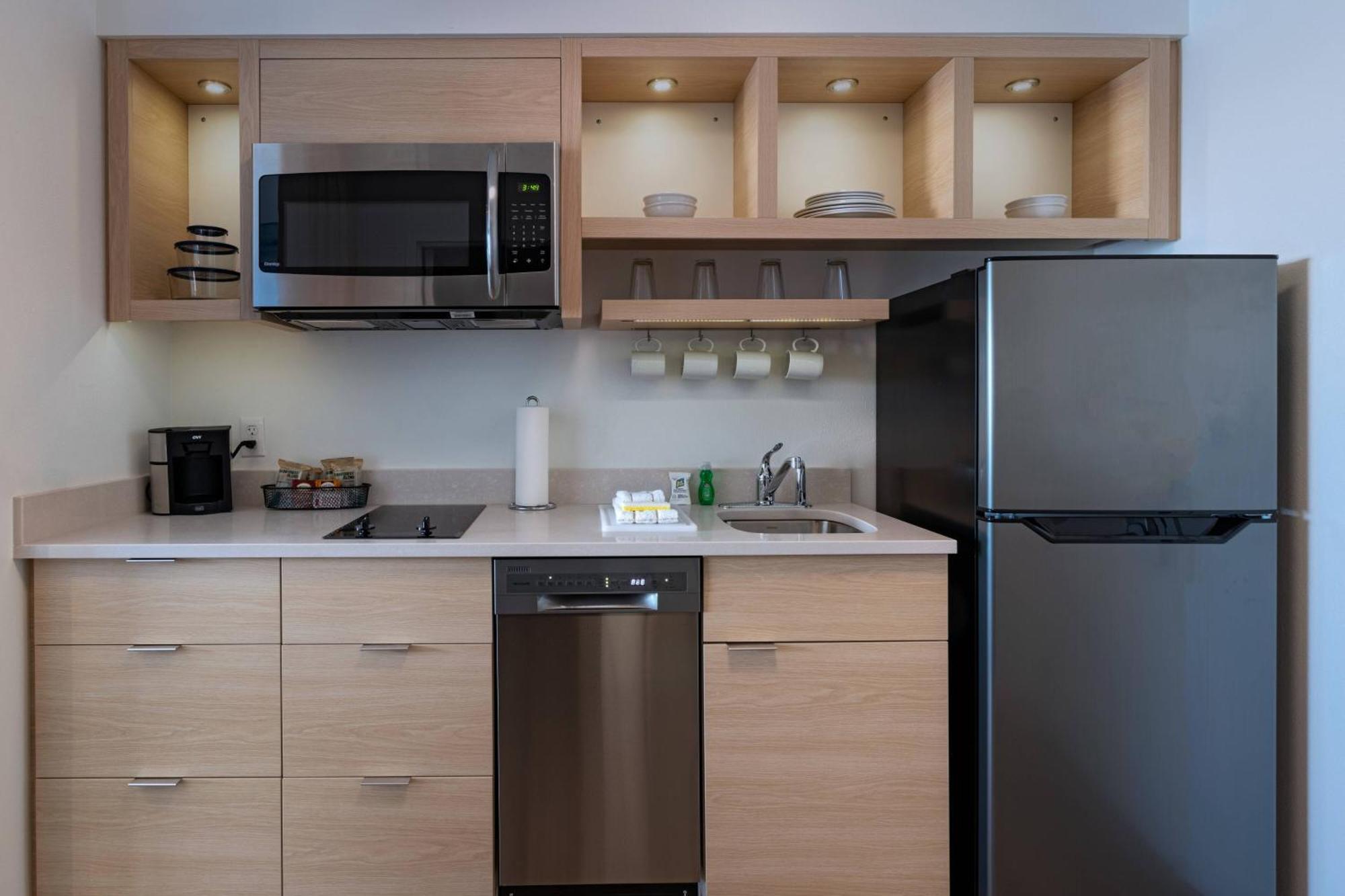 Towneplace Suites By Marriott Brentwood Екстериор снимка